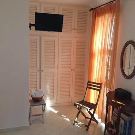 Sofia Menigos No 20 Apartment
