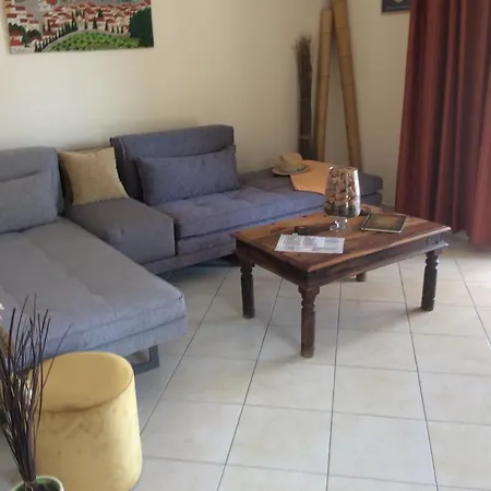Sofia Menigos No 20 Apartment